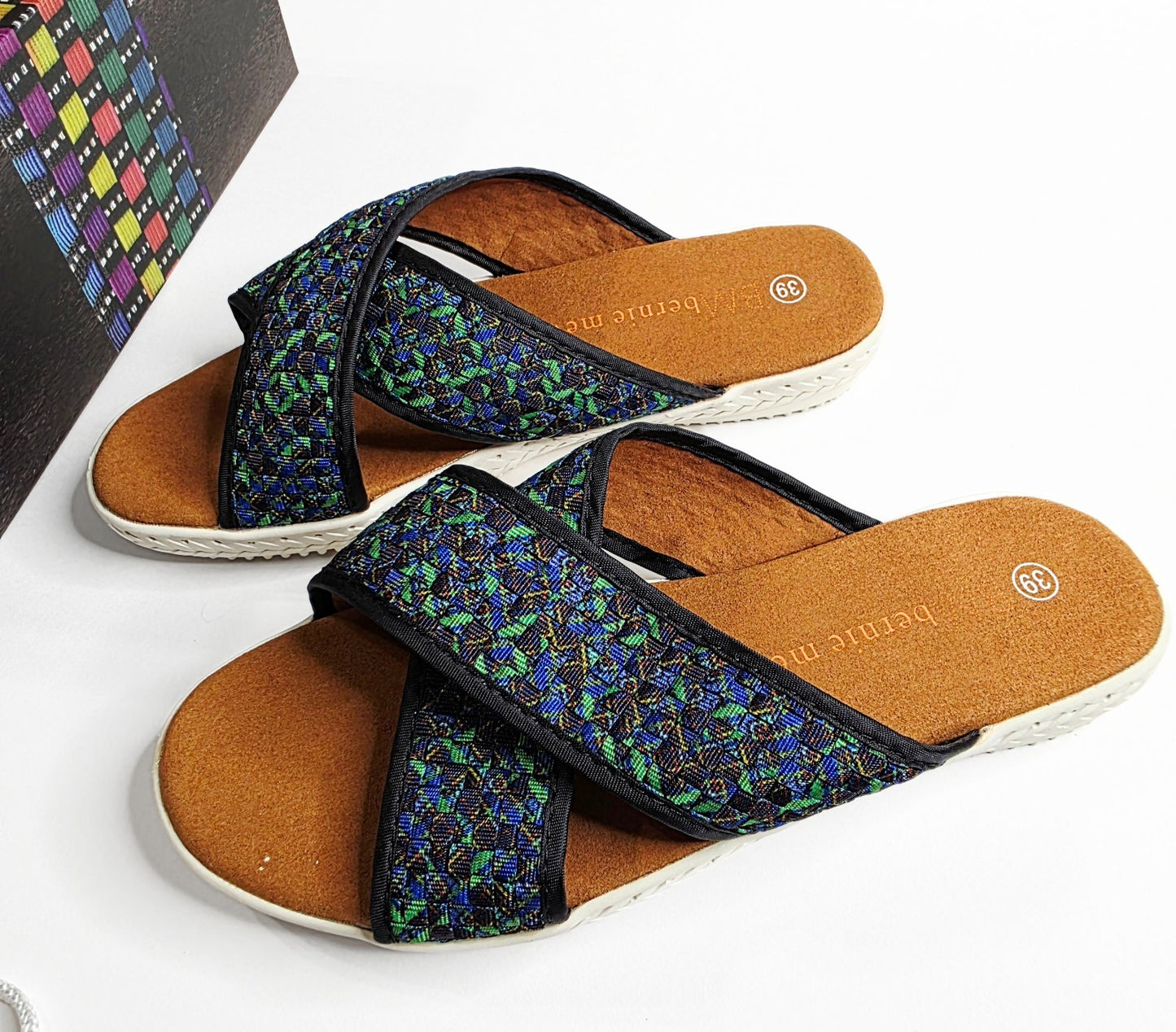 Bernie Mev Avon  Sandals  8.5 EU 39  Woven Memory Foam New