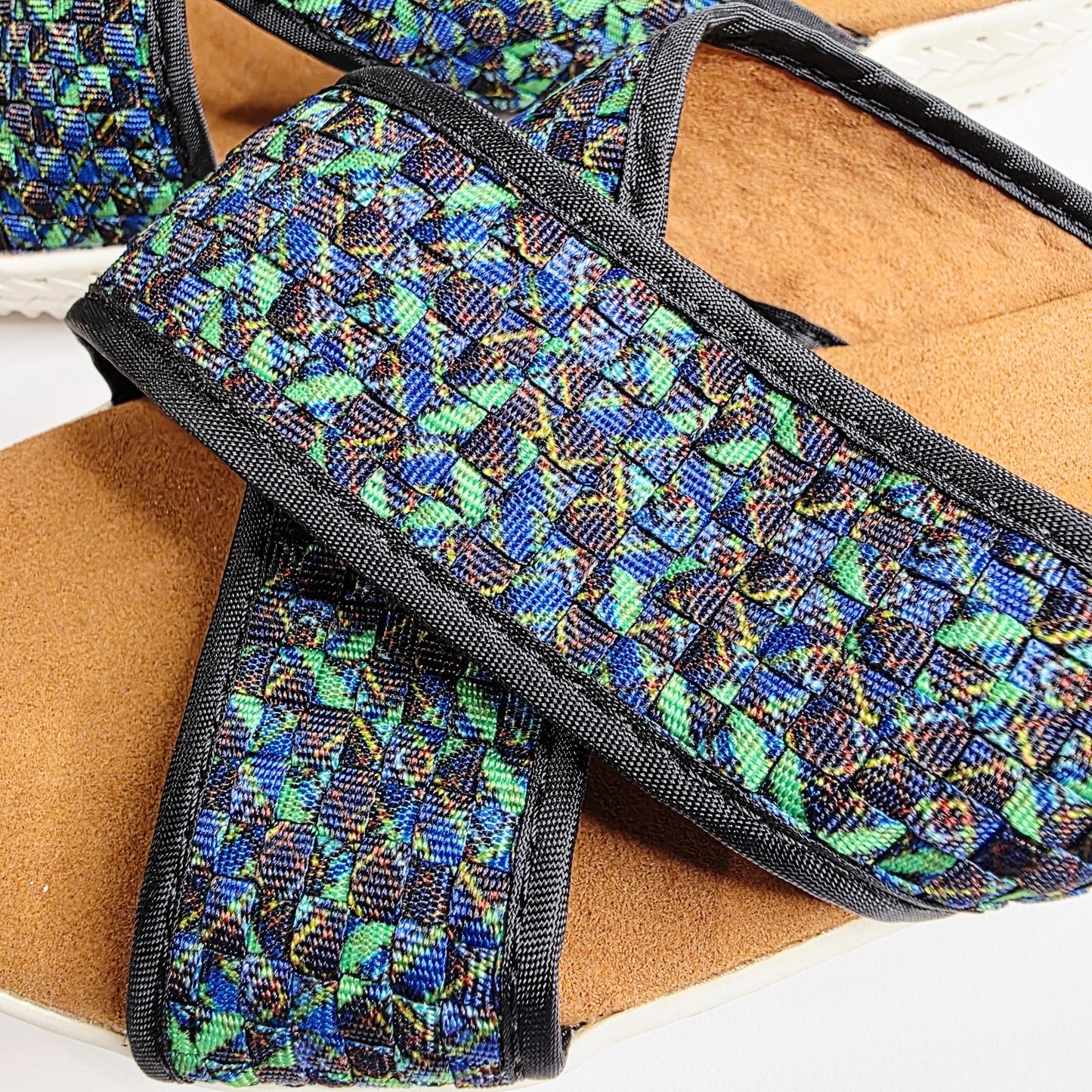 Bernie Mev Avon  Sandals  8.5 EU 39  Woven Memory Foam New
